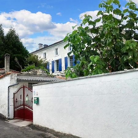 Maison Confortable Au Coeur De Fleurac Avec Grand Jardin Εξωτερικό φωτογραφία
